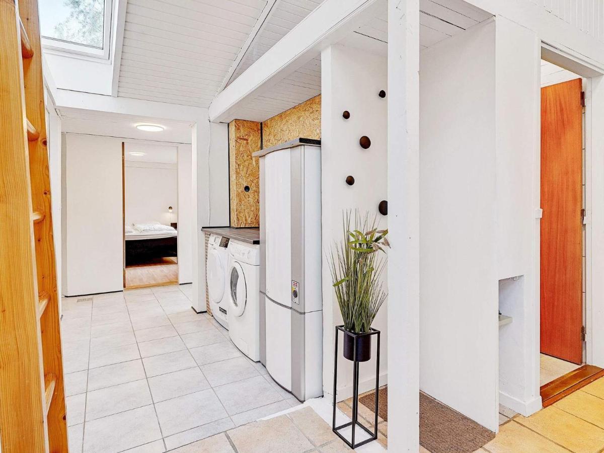 8 Person Holiday Home In R M Kongsmark Esterno foto