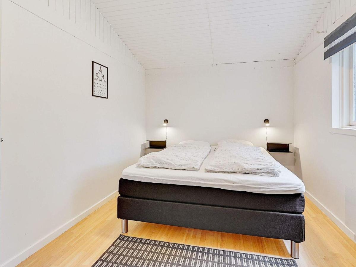 8 Person Holiday Home In R M Kongsmark Esterno foto